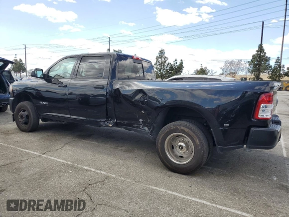 2020 Ram 3500 Tradesman z VIN 3C63RRGL4LG169632, wystawiony jako Copart lot #51488125 z przebiegiem 220 035 mil mil oraz Tytuł czysty. Historia ofert i sprzedaży dostępna na DreamBid. Obrazek 2.