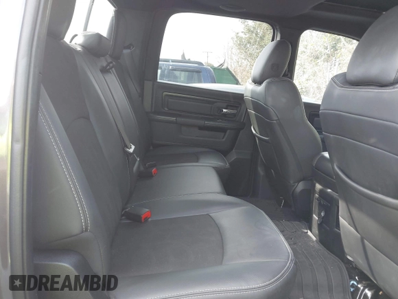 2017 Ram 1500 Rebel z VIN 1C6RR7YT0HS784756, wystawiony jako IAAI lot #41543549 z przebiegiem 146 727 mil mil oraz . Historia ofert i sprzedaży dostępna na DreamBid. Obrazek 8.