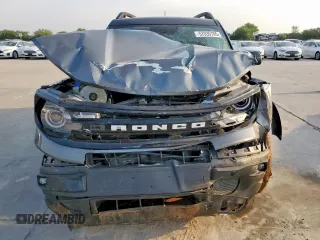 2024 Ford Bronco Sport Outer Banks with VIN 3FMCR9C65RRF13387, listed as a Copart auction lot 57035705 with 5,488 mi miles and Salvage title. Bid and sale history available at DreamBid. Image 5.