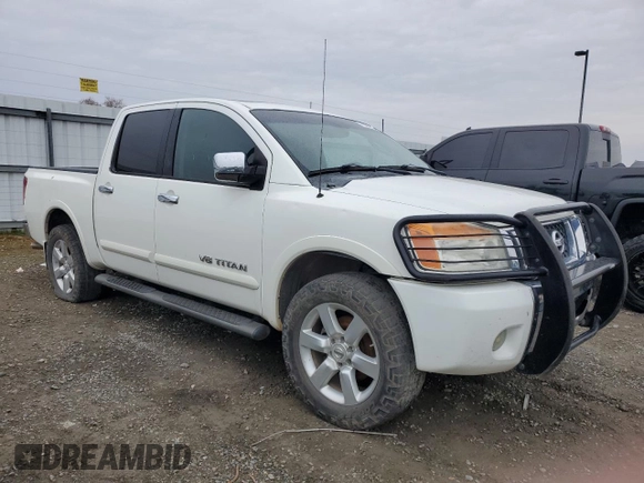 2011 Nissan Titan Pro-4X z VIN 1N6AA0EC6BN307938, wystawiony jako Copart lot #43291565 z przebiegiem 102 639 mil mil oraz Tytuł czysty. Historia ofert i sprzedaży dostępna na DreamBid. Obrazek 4.