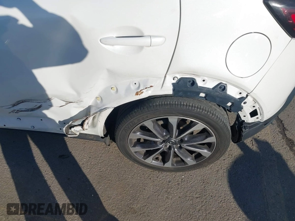 2019 Mazda CX-3 Touring with VIN JM1DKDC77K1453511, listed as a IAAI auction lot 41414781 with 60,511 mi miles. Bid and sale history available at carsss.com. Image 21.