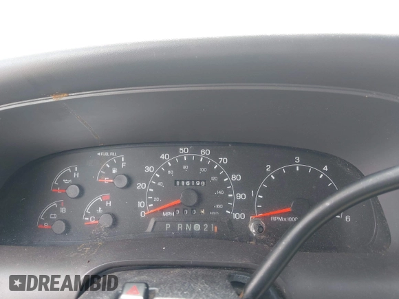 2000 Ford Excursion XLT with VIN 1FMNU41S4YED77720, listed as a IAAI auction lot 42134089 with 116,199 mi miles and . Bid and sale history available at DreamBid. Image 7.