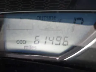 2015 Toyota Corolla L z VIN 5YFBURHE4FP352059, wystawiony jako IAAI lot #42310022 z przebiegiem 61 496 mil mil oraz . Historia ofert i sprzedaży dostępna na DreamBid. Obrazek 15.