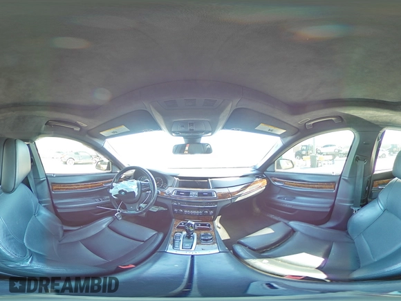 2015 BMW 7 Series 750i xDrive с VIN WBAYB6C56FD965984, выставлен на аукционе Copart как лот 47953045 с пробегом 80 025 миль миль и Списание • Salvage title. История ставок и продаж доступна на DreamBid. Изображение 12.