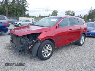 2016 Kia Sorento LX with VIN 5XYPGDA59GG180661, listed as a IAAI auction lot 42068449 with 158,463 mi miles. Bid and sale history available at carsss.com. Image 18.