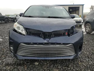 2018 Toyota Sienna XLE with VIN 5TDDZ3DC9JS196337, listed as a Copart auction lot 56890985 with 195,104 mi miles and Salvage title. Bid and sale history available at DreamBid. Image 5.