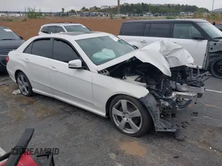 2010 Mercedes-Benz E 350 Luxury с VIN WDDHF5GB9AA190761, выставлен на аукционе IAAI как лот 42203751 с пробегом Не указан миль и . История ставок и продаж доступна на DreamBid. Изображение 1.