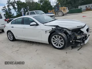 2016 BMW 6 Series 640i with VIN WBA6D0C56GG432211, listed as a Copart auction lot 60895154 with 81,737 mi miles and Salvage Title. Bid and sale history available at carsss.com. Image 4.