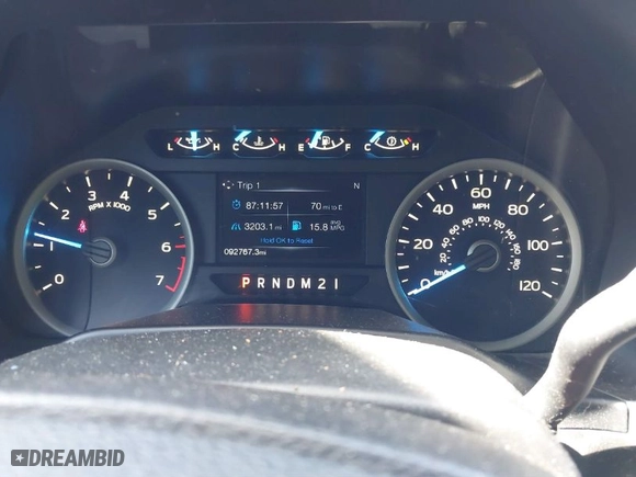 2017 Ford F-150 XL with VIN 1FTEW1EP7HFA14034, listed as a IAAI auction lot 40482908 with 92,767 mi miles. Bid and sale history available at carsss.com. Image 7.