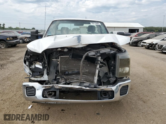 2012 Ford F-250 XL z VIN 1FTBF2A66CEC26055, wystawiony jako Copart lot #70213984 z przebiegiem 78 352 mil mil oraz Szkoda całkowita • Salvage title. Historia ofert i sprzedaży dostępna na DreamBid. Obrazek 5.