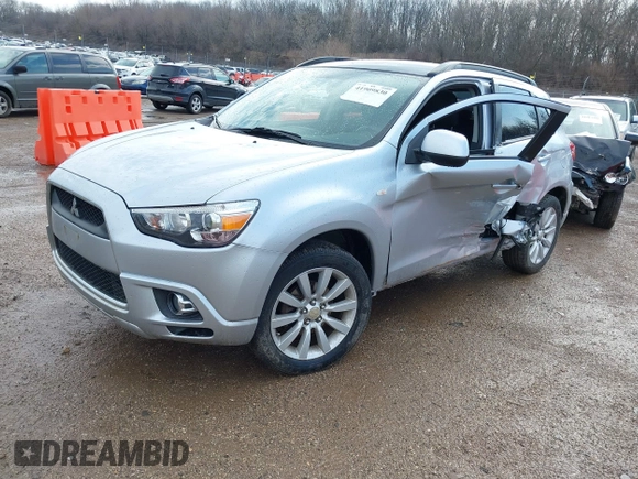 2011 Mitsubishi Outlander SE z VIN JA4AP4AU6BZ018195, wystawiony jako IAAI lot #41909830 z przebiegiem 68 576 mil mil oraz . Historia ofert i sprzedaży dostępna na DreamBid. Obrazek 17.