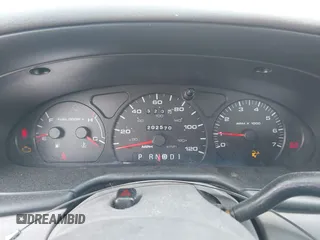 2002 Mercury Sable GS z VIN 1MEFM50U12G605510, wystawiony jako IAAI lot #42315217 z przebiegiem 202 570 mil mil oraz . Historia ofert i sprzedaży dostępna na DreamBid. Obrazek 7.