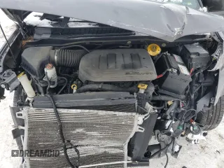 2019 Dodge Grand Caravan SXT with VIN 2C4RDGCG2KR580583, listed as a Copart auction lot 45134255 with 83,746 mi miles and Salvage Title. Bid and sale history available at DreamBid. Image 14.