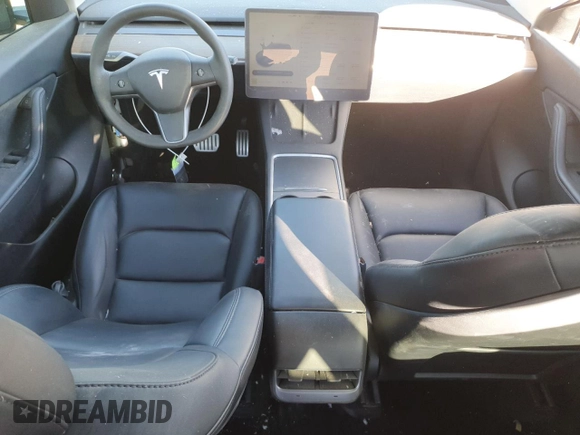 2022 Tesla Model Y Performance with VIN 7SAYGDEF3NF446769, listed as a Copart auction lot 83702074 with 32,895 mi miles and Salvage title. Bid and sale history available at DreamBid. Image 8.