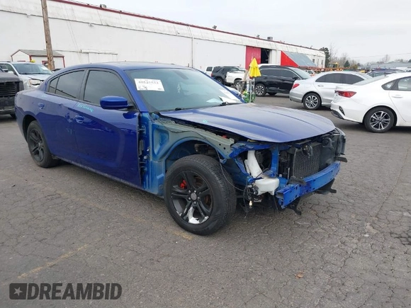 2020 Dodge Charger SXT z VIN 2C3CDXBG3LH215901, wystawiony jako IAAI lot #41449538 z przebiegiem 71 578 mil mil oraz . Historia ofert i sprzedaży dostępna na DreamBid. Obrazek 1.
