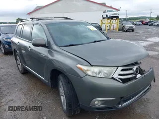 2012 Toyota Highlander Limited with VIN 5TDDK3EHXCS162909, listed as a IAAI auction lot 42372260 with 336,897 mi miles and . Bid and sale history available at DreamBid. Image 1.