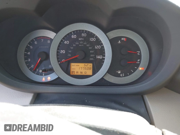 2006 Toyota RAV4 with VIN JTMBK33V165004551, listed as a IAAI auction lot 41757152 with 177,508 mi miles. Bid and sale history available at carsss.com. Image 7.