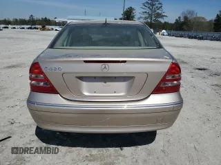 2003 Mercedes-Benz C 240 с VIN WDBRF61J13F307614, выставлен на аукционе Copart как лот 51141135 с пробегом 22 649 миль миль и Списание • Salvage title. История ставок и продаж доступна на DreamBid. Изображение 6.