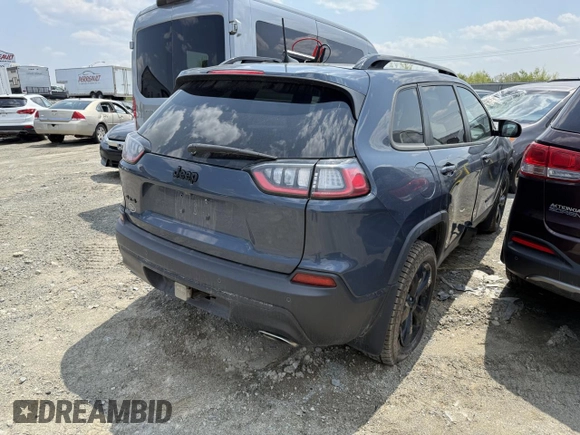 2022 Jeep Cherokee Latitude Lux with VIN 1C4PJMMX1ND513185, listed as a Copart auction lot 58665695 with 80,120 mi miles and Salvage title. Bid and sale history available at DreamBid. Image 3.