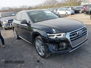 2019 Audi Q5 Prestige with VIN WA1CNAFY2K2055259, listed as a IAAI auction lot 41761227 with 48,983 mi miles. Bid and sale history available at carsss.com. Image 1.