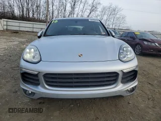 2016 Porsche Cayenne with VIN WP1AA2A28GLA02616, listed as a Copart auction lot 46328705 with 49,257 mi miles and Salvage Title. Bid and sale history available at carsss.com. Image 5.