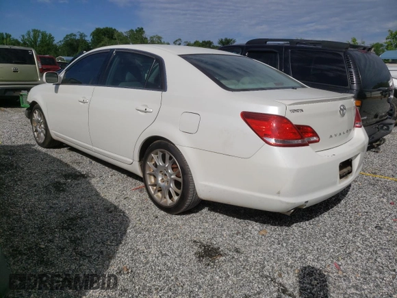 2007 Toyota Avalon XL z VIN 4T1BK36B67U251181, wystawiony jako Copart lot #58021485 z przebiegiem 166 367 mil mil oraz Szkoda całkowita • Salvage title. Historia ofert i sprzedaży dostępna na DreamBid. Obrazek 2.