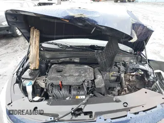 2018 Kia Optima LX z VIN 5XXGT4L30JG202534, wystawiony jako IAAI lot #42222497 z przebiegiem Nie podano mil oraz . Historia ofert i sprzedaży dostępna na DreamBid. Obrazek 10.