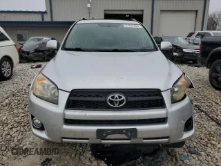 2010 Toyota RAV4 Sport z VIN JTMRF4DV3A5036711, wystawiony jako Copart lot #51787685 z przebiegiem 209 902 mil mil oraz Czysty tytuł • Clean title. Historia ofert i sprzedaży dostępna na DreamBid. Obrazek 5.