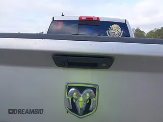 2016 Ram 1500 Big Horn с VIN 1C6RR7LT8GS313296, выставлен на аукционе IAAI как лот 40758622 с пробегом 197 084 миль миль и . История ставок и продаж доступна на DreamBid. Изображение 12.