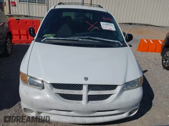 2000 Dodge Caravan SE with VIN 2B4GP45G9YR613000, listed as a IAAI auction lot 41806316 with Not Provided miles and . Bid and sale history available at carsss.com. Image 6.