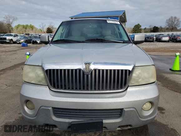 2004 Lincoln Navigator Luxury with VIN 5LMFU27R74LJ04903, listed as a Copart auction lot 41179374 with 251,101 mi miles and Clean Title. Bid and sale history available at carsss.com. Image 5.