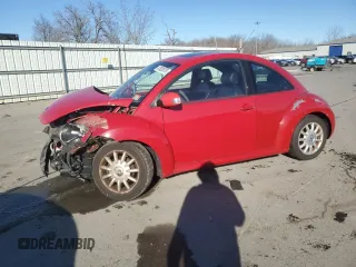 2006 Volkswagen New Beetle Coupe with VIN 3VWRG31C06M416503, listed as a Copart auction lot 87629375 with 0 mi miles and Salvage Title. Bid and sale history available at carsss.com. Image 1.