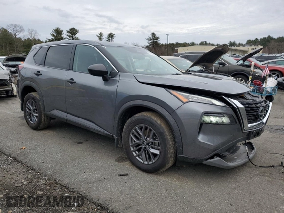 2022 Nissan Rogue S z VIN 5N1BT3AB4NC716855, wystawiony jako Copart lot #81800804 z przebiegiem 23 716 mil mil oraz Szkoda całkowita • Salvage title. Historia ofert i sprzedaży dostępna na DreamBid. Obrazek 4.