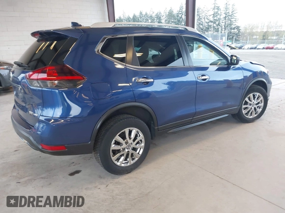 2018 Nissan Rogue SV with VIN 5N1AT2MV7JC800092, listed as a IAAI auction lot 41953847 with 86,168 mi miles and . Bid and sale history available at carsss.com. Image 4.