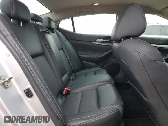 2017 Nissan Maxima S с VIN 1N4AA6AP8HC404521, выставлен на аукционе Copart как лот 50867305 с пробегом 117 312 миль миль и Списание • Salvage title. История ставок и продаж доступна на DreamBid. Изображение 10.