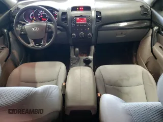 2011 Kia Sorento LX with VIN 5XYKTCA1XBG013781, listed as a Copart auction lot 52892295 with 124,726 mi miles and Salvage Title. Bid and sale history available at DreamBid. Image 8.