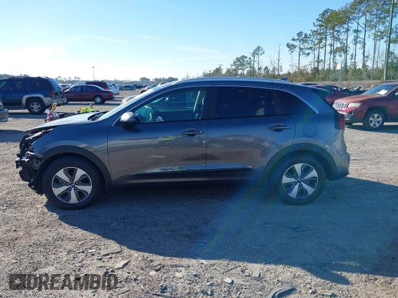 2017 Kia Niro FE with VIN KNDCB3LC7H5082788, listed as a IAAI auction lot 41429802 with 86,532 mi miles. Bid and sale history available at carsss.com. Image 14.
