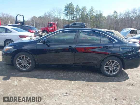 2017 Toyota Camry XLE with VIN 4T1BF1FK2HU754040, listed as a IAAI auction lot 41844369 with 247,772 mi miles. Bid and sale history available at carsss.com. Image 14.