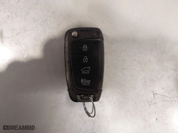 2019 Hyundai Santa Fe SE with VIN 5NMS2CAD4KH120957, listed as a IAAI auction lot 41937085 with 101,584 mi miles. Bid and sale history available at carsss.com. Image 11.