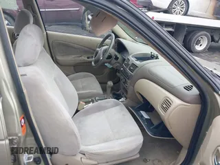 2002 Nissan Sentra GXE z VIN 3N1CB51A62L555071, wystawiony jako IAAI lot #41938237 z przebiegiem 176 560 mil mil oraz . Historia ofert i sprzedaży dostępna na DreamBid. Obrazek 5.