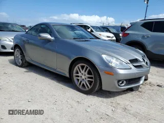 2009 Mercedes-Benz SLK-Class 3.0L with VIN WDBWK54F69F195983, listed as a Copart auction lot 75302124 with 0 mi miles and Salvage Title. Bid and sale history available at carsss.com. Image 4.