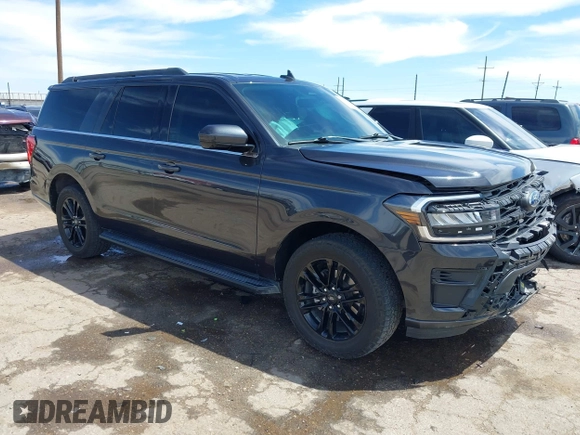 2024 Ford Expedition Max XLT with VIN 1FMJK1H87REA37010, listed as a IAAI auction lot 42169128 with 18,478 mi miles and . Bid and sale history available at DreamBid. Image 1.