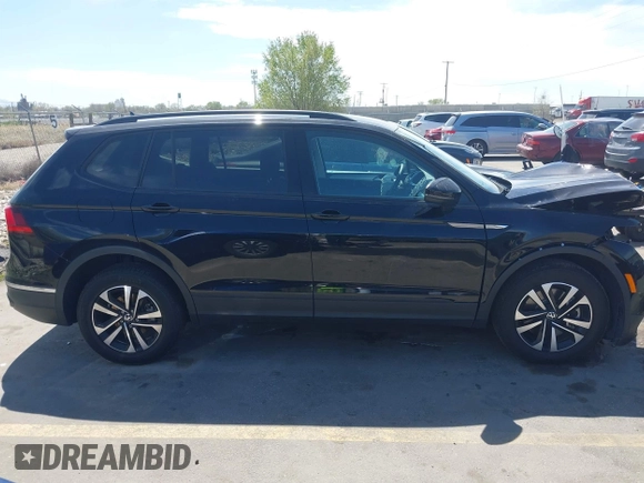 2023 Volkswagen Tiguan S с VIN 3VVRB7AX4PM072320, выставлен на аукционе IAAI как лот 41967612 с пробегом 10 029 миль миль и . История ставок и продаж доступна на DreamBid. Изображение 13.