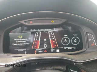 2022 Audi RS Q8 z VIN WU1ARBF17ND007066, wystawiony jako Copart lot #53830164 z przebiegiem 26 261 mil mil oraz Szkody całkowita. Historia ofert i sprzedaży dostępna na DreamBid. Obrazek 9.