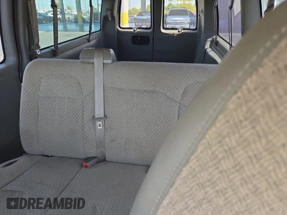 2012 Chevrolet Express Passenger 1LT с VIN 1GAZG1FG2C1159073, выставлен на аукционе IAAI как лот 42619812 с пробегом 90 220 миль миль и . История ставок и продаж доступна на DreamBid. Изображение 53.