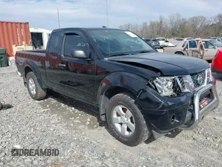 2013 Nissan Frontier SV z VIN 1N6AD0CW7DN712021, wystawiony jako IAAI lot #41587018 z przebiegiem 224 335 mil mil oraz . Historia ofert i sprzedaży dostępna na DreamBid. Obrazek 1.