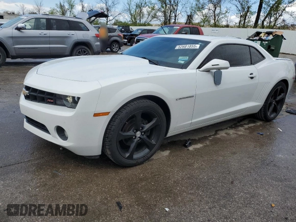 2013 Chevrolet Camaro LT z VIN 2G1FC1E38D9172713, wystawiony jako Copart lot #52681855 z przebiegiem 65 440 mil mil oraz Czysty tytuł • Clean title. Historia ofert i sprzedaży dostępna na DreamBid. Obrazek 1.