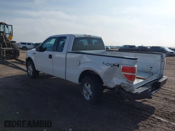 2014 Ford F-150 XL with VIN 1FTEX1EM0EKE57132, listed as a IAAI auction lot 41895499 with 260,186 mi miles and . Bid and sale history available at carsss.com. Image 3.