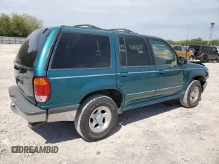 1998 Ford Explorer XL с VIN 1FMZU32E7WZB44988, выставлен на аукционе Copart как лот 53743525 с пробегом 112 535 миль миль и Списание • Salvage title. История ставок и продаж доступна на DreamBid. Изображение 3.