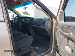 2004 Dodge 3500 ST with VIN 3D7LU38C24G276088, listed as a IAAI auction lot 41969955 with 243,373 mi miles. Bid and sale history available at carsss.com. Image 5.
